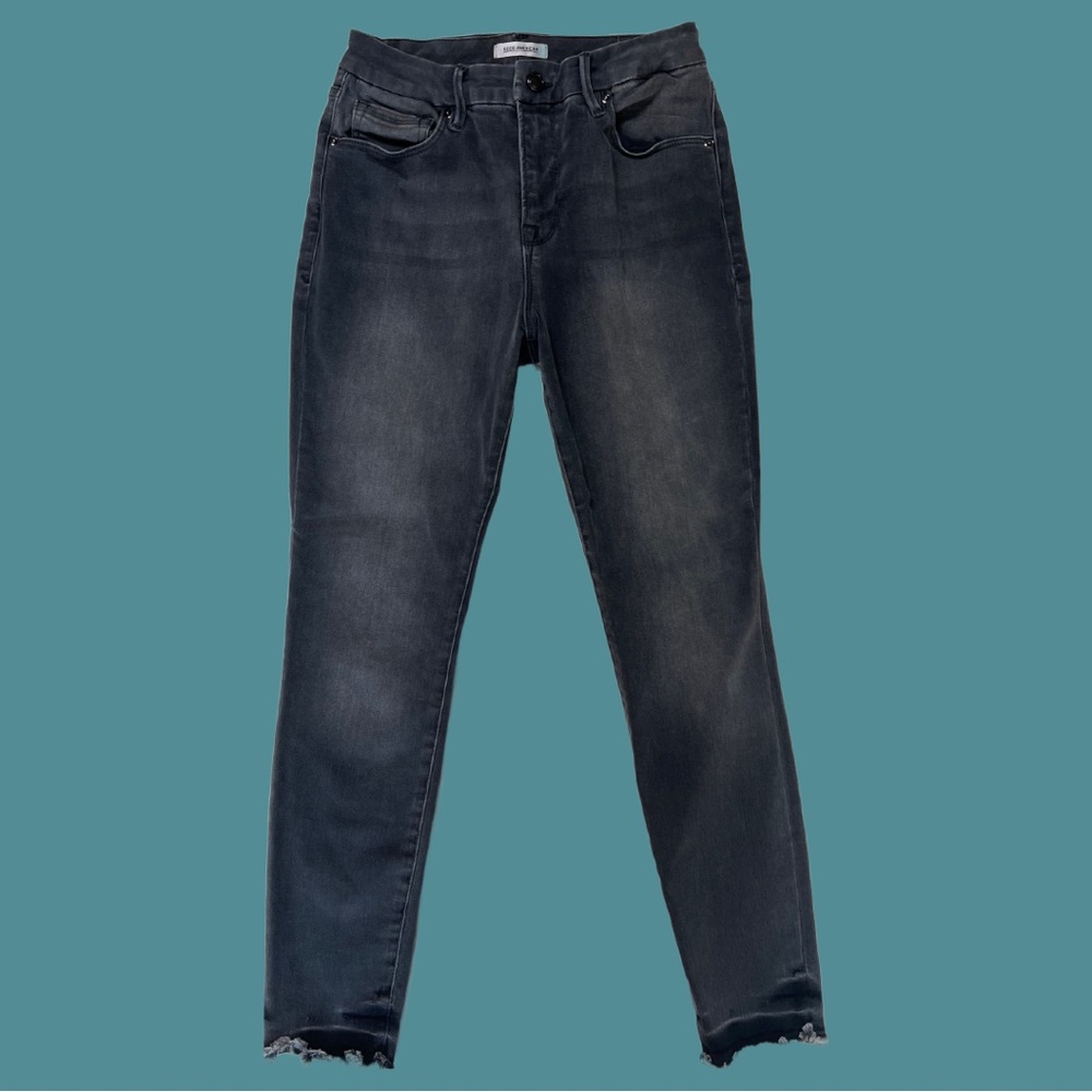 Good American ‘Good Legs Crop’ Denim Distressed Jeans